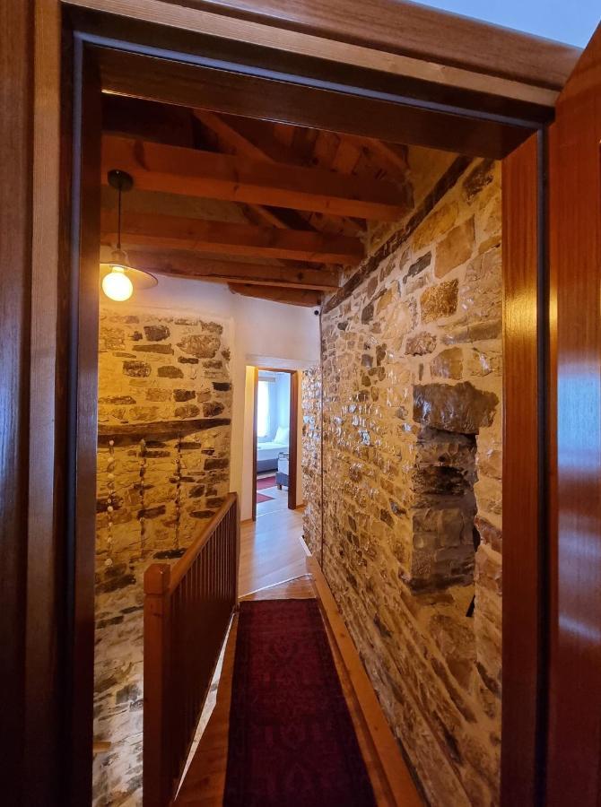 The Heart Of The Bazaar Guest House Gjirokastër Esterno foto